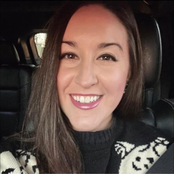 Meet your Posher, Jenna - Picture 1 of 1